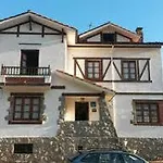 Rural Elena Hotel 2*