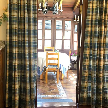 Rural Elena Hotel 2*