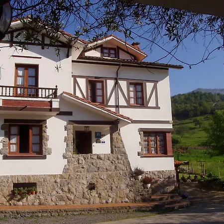 Rural Elena 2* Panes