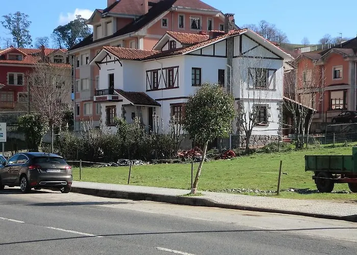 Rural Elena 2* Panes