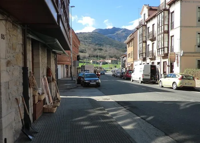 Hotel Rural Elena 2*