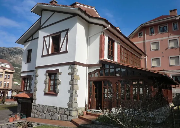 Rural Elena 2* Panes